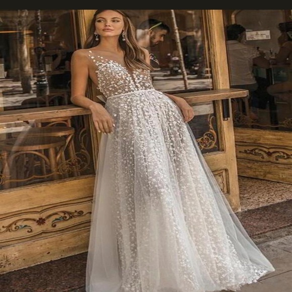 Berta Dresses Berta Wedding Dress Poshmark